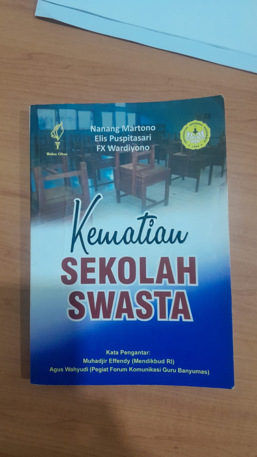 Kebangkitan dari Kematian: Strategi Sekolah Swasta di Kabupaten Tangerang Menghadapi Tantangan Zaman